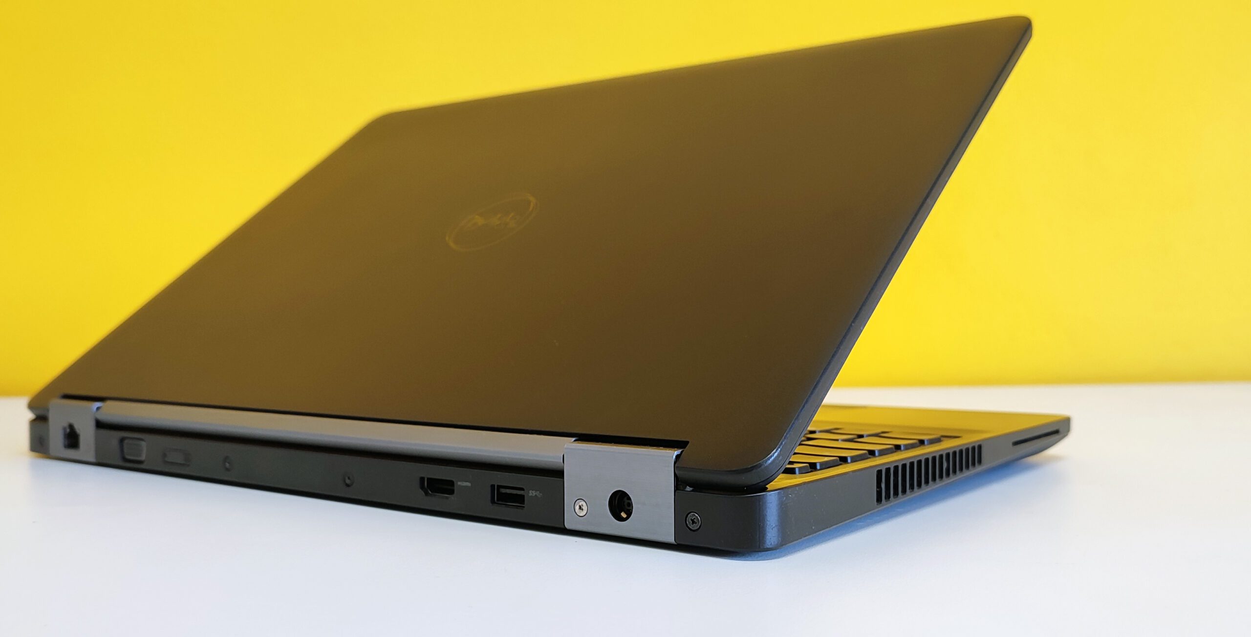 Dell 5570 Dell 5570